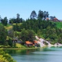 Menyaksikan Keindahan Danau Linow, Spot Healing Tipis-Tipis di Tomohon
