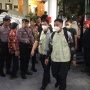 Penyidik KPK Bawa 1 Koper Keluar dari Rumah Hasto Kristiyanto, Temukan Bukti Baru?