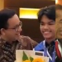 Pesona Putra Anies Dibandingkan Gibran, Publik Nantikan Momen Adu Argumen: Pak Mul Tepuk Jidat!