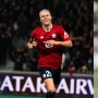 Sama-sama Bek Kiri, Perbandingan Harga Pasar Calvin Verdonk  vs Mitchel Bakker