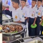Makan Bergizi Gratis, Lebih Baik Nasi Box atau Prasmanan?