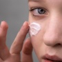 3 Sunscreen dengan Rice Extract Terbaik, Lindungi dan Nutrisi Kulitmu!