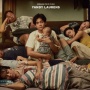Ulasan Film '1 Kakak 7 Ponakan', Pelukan Hangat Buat Sandwich Generation