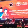 Pakai Jaket PDIP Saat Jadi Pemateri Bimtek, Rocky Gerung Singgung Vivere Pericoloso