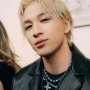 Berani Tampil Beda? Intip 4 Gaya Edgy Taeyang BIG BANG yang Keren Abis
