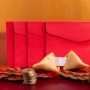 Jangan Asal Minta! Ini Tata Krama Minta Angpao yang Benar Saat Imlek