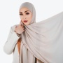 Angelina Sondakh Blusukan ke Pegunungan, Temui Calon Santri Spesial di Ponpes yang Eksotis