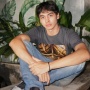4 Inspirasi Outfit City Boy ala Fattah Syach, Simpel tapi Tetap Maskulin!