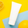 5 Rekomendasi Face Wash Mengandung Vitamin C untuk Mencerahkan Wajah, Mulai Rp20 Ribuan