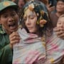 Pelakor Anak Sendiri, Wulan Guritno Dilempari Telur di Trailer 'Norma: Antara Mertua dan Menantu'