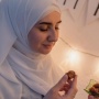 Niat Puasa Ramadhan Sebulan Penuh, Tulisan Arab, Latin dan Artinya Lengkap