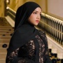 5 Inspirasi Gaya Hijab Simpel untuk Lebaran, Pashmina Meleyot hingga Malaysian Style