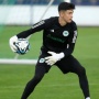 Polemik Pelatih Kiper Timnas Indonesia Hapus Foto Cyrus Margono, Apa yang Sebenarnya Terjadi?