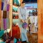Intip OOTD Etnik Kahiyang Ayu dari Desainer Lokal, Padukan Hasil Sulaman Tangan dengan Heels Rp20 Juta