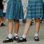 Berkaca dari Kejadian Viral di Pontianak, Kenapa Sepatu Sekolah Harus Warna Hitam?