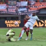 Susah Payah Imbangi Persija, Persib Bandung Tetap Kokoh di Puncak Klasemen