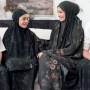 Dari Pastel hingga Sutra: Intip 3 Tren Model Mukena Terkini untuk Lebaran 2025