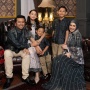 7 Rekomendasi Baju Lebaran Keluarga Brand Lokal, Tampil Kompak dan Modis Saat Hari Raya