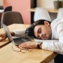 5 Cara Mengatasi Ngantuk di Kantor Saat Puasa agar Tetap Fokus Bekerja