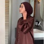 Warna Jilbab yang Pas untuk Baju Coklat Mahogany, Lebaran Makin Stylish!