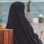 Jadi Alasan Vokalis Sukatani Dipecat, Ini Fatwa Ulama Soal Aurat Perempuan