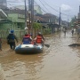 Polisi Sebut Basarnas Masih Lakukan Pencarian Terhadap Hanyutnya Seorang Bocah saat Banjir di Tebet