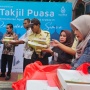 Tradisi Bagi Takjil: Momen Gotong Royong dalam Kebaikan di Bulan Ramadan