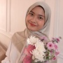 3 OOTD Bukber Bareng Teman Kelas ala Selebgram, Modis dan Instagramable!
