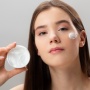 7 Kesalahan Pakai Moisturizer yang Perlu Dihindari agar Kulit Segar dan Lembap