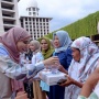 Masjid Istiqlal dan Le Minerale Berbagi Berkah Ramadan bagi para UMKM dan Jamaah