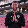 Subhanallah Maarten Paes Pakai Sarung dan Baju Koko, Singgung Rukun Islam ke-3