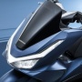 Perbandingan Honda PCX di Jepang dengan di Indonesia, Duel Skutik Premium
