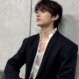 Sontek 4 Outfit Ngabuburit Kece ala Jun SEVENTEEN, Bikin Tampil Beda!