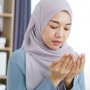 10 Amalan Istri Shalihah: Doa-Doa Pembuka Pintu Rezeki Suami Saat Bekerja
