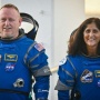 Terjebak 9 Bulan di Luar Angkasa,  2 Astronot NASA Cuma Dibayar Segini!