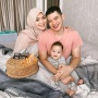 Rezky Aditya Terkena DBD saat Umrah, Citra Kirana Gercep Menyusul demi Rawat Suami