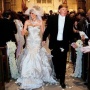 Gaun Pengantin Melania Trump Dilelang: Ikon Mode dari Pernikahan Mewahnya dengan Donald Trump