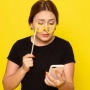 Mengupas Bahaya Digital Anxiety di Hari Raya, Silaturahmi atau Kompetisi?