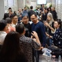 Akhirnya Tiba di Rumah Duka Ray Sahetapy, Surya Sahetapy Tampak Tegar