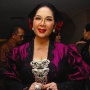 Edit Foto Titiek Puspa Berhijab, Instagram Arie Untung Diserbu Warganet