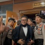 Tawa Hasto Usai Jalani Sidang: Masih Belajar Sebagai Terdakwa