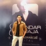 Mengenakan Sarung Batik, Iskandar Widjaja Hadirkan Keindahan Budaya dalam The Classical Recital