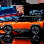 Geely Tidak Akan Tinggalkan Mobil BBM demi Mobil Listrik, Tekankan Strategi Dua Kaki