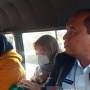 Naik Jaklingko ke Kantor, Wali Kota Jakbar Cerita Bareng Warga yang Mau Berbelanja