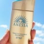 7 Rekomendasi Sunscreen Jepang Terbaik, Ringan dan Anti White Cast