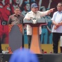 May Day di Monas: Prabowo Lepas Kemeja, Puan Ajak Selfie, Buruh Heboh?