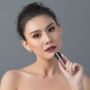 7 Rekomendasi Lipstik Ombre Buat Atasi Bibir Hitam: Produk Lokal Kualitas Internasional