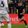 AC Milan Cuma Gimmick, Tidak Ada Nama Jay Idzes di Daftar Pemain Incaran