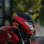 Motor Unik Honda Irit dan Bertenaga, Tampilan Lawas tapi Berfitur Canggih