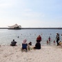 Libur Waisak, Pantai Lagoon Ancol Diserbu Pengunjung